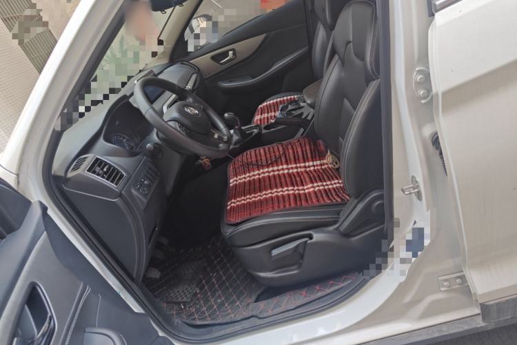 Used Dongfeng Fengon S560 2018 1.8L Manual Urban Model 7 Seats