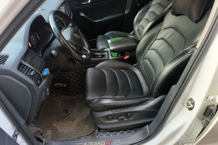 Used Skoda Kodiaq 2019 Facelifted TSI330 5-Seater Two-Wheel-Drive Luxury Enjoyment Edition China VI Standard
