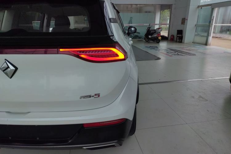 Used Baojun RS-5 2019 1.5T Manual Super Connectivity Version China VI Right Rear Taillight