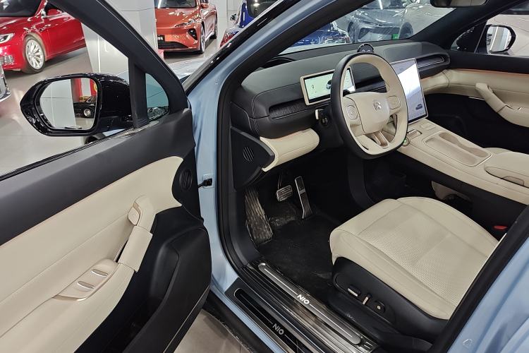 Used Nio ES6 2024 75 kWh Driver Seat