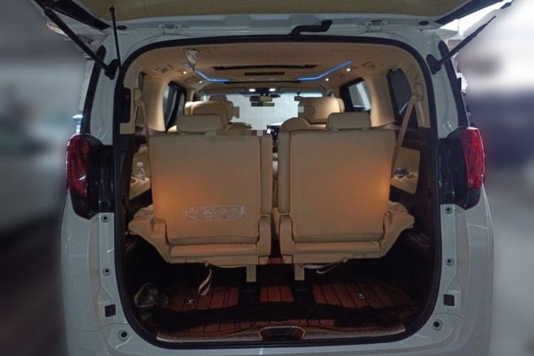 Used Toyota Alphard 2015 3.5L Prestige Edition Trunk