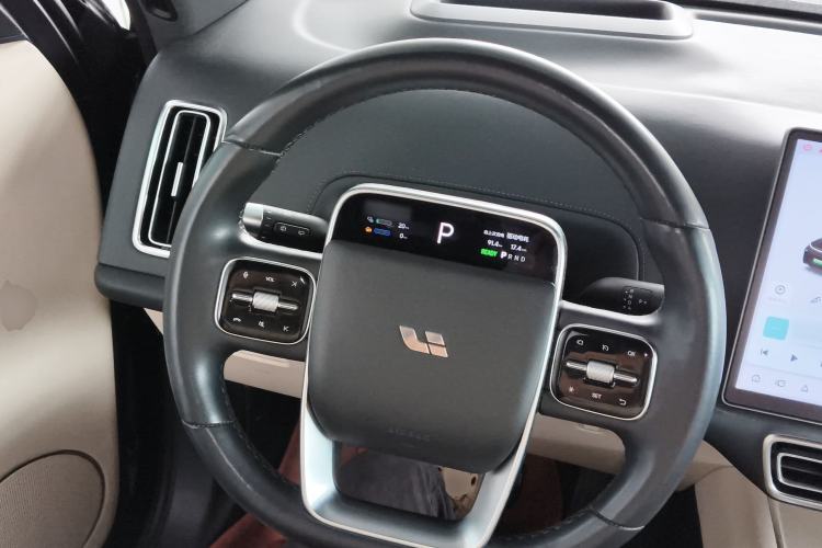 Used Li Auto L8 2023 Pro Model Steering Wheel