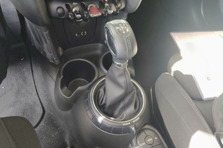 Used MINI MINI 2016 1.5T COOPER Five-Door Edition