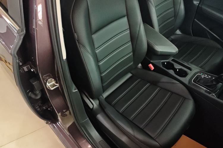 Used Volkswagen Lavida 2018 280TSI DSG Comfort Edition China V Standard Right Front Seat