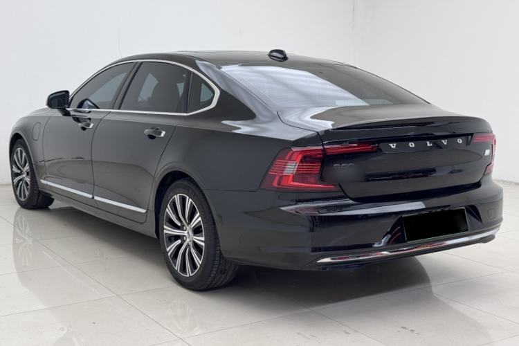 Used Volvo S90 New Energy 2021 T8 eDrive Hybrid Zhiyi Luxury Edition
