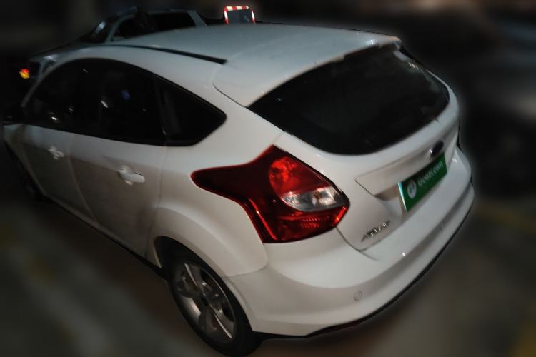 Used Ford Focus 2012 Hatchback 1.6L Automatic Fashion Edition Rear Left 45 Deg