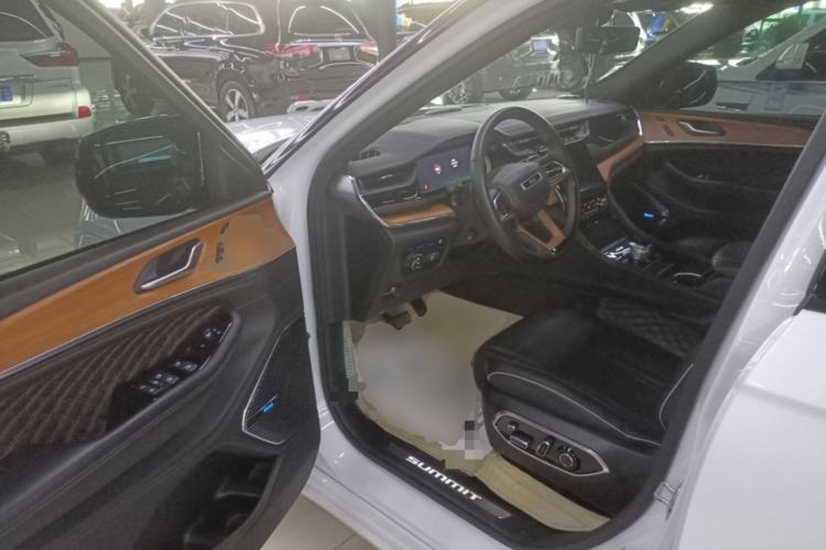 Used Jeep Grand Cherokee New Energy 2023 4xe Summit Edition Driver Seat