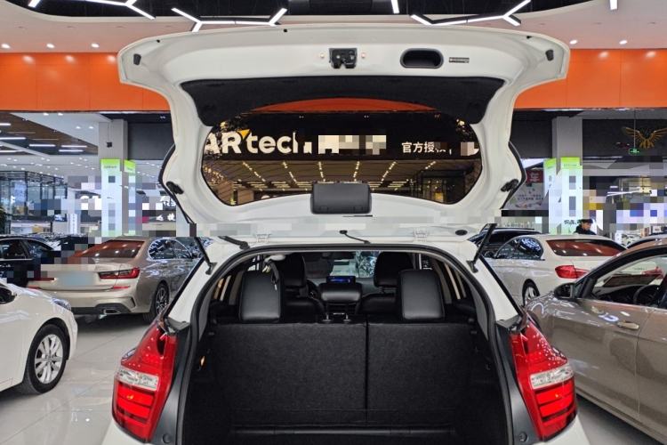 Used Toyota YARiS L Zhi Xuan 2022 1.5L CVT Luxury PLUS Edition