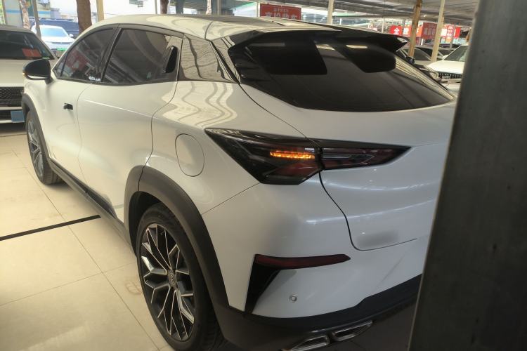 Used CHANGAN UNI-T 2022 1.5T Prestige Version
