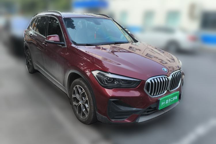 Used BMW X1 2021 sDrive25Li Leading Model Front Right 45 Deg