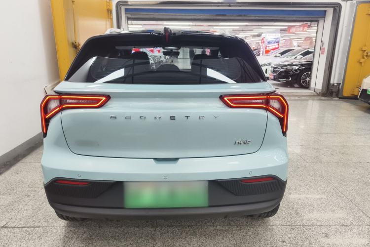 Used Geometry E Firefly 2022 401 km Linglong Tiger 4 Seats