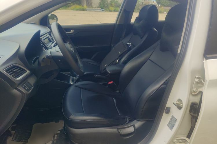 Used Hyundai Verna (new generation) 2016 1.4L Manual Cool Edition GLS Left Front Seat