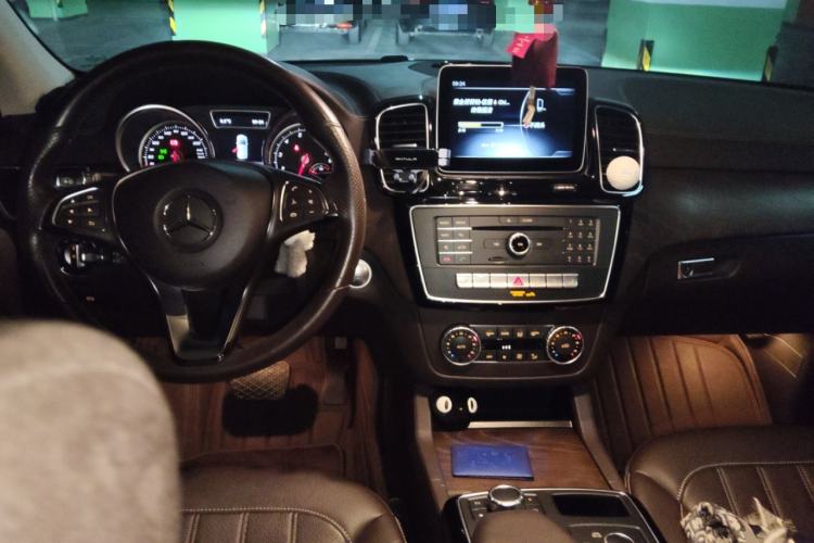 Used Mercedes-Benz GLE 
