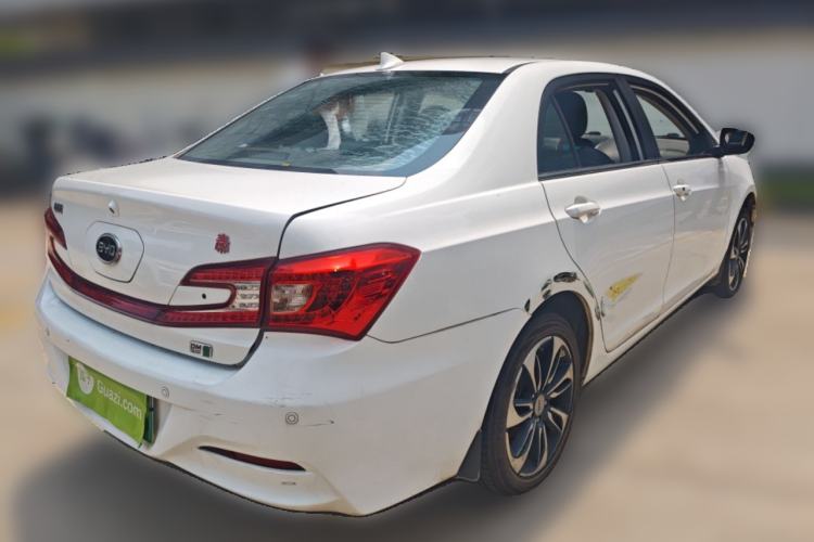 Used BYD Qin New Energy 2015 1.5T Dual-Crown Flagship Plus Edition Rear Right 45 Deg