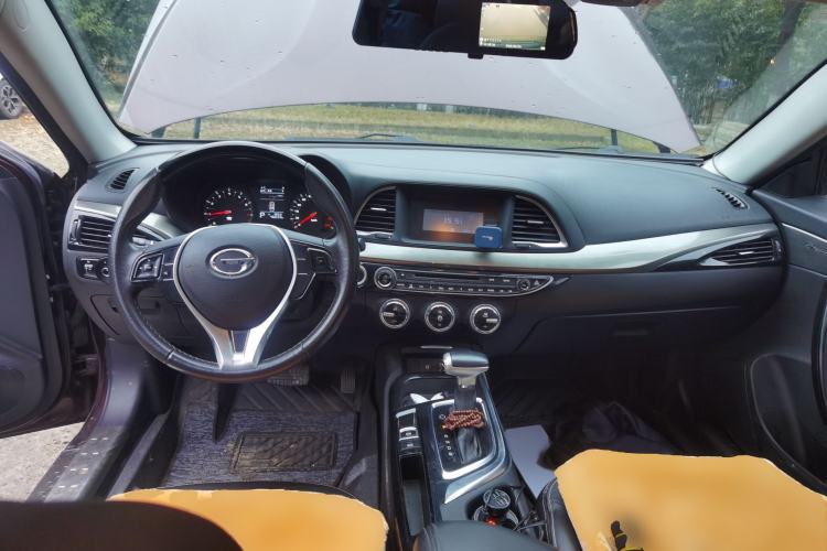 Used GAC Trumpchi GA6 2016 235T DCT Elite Edition Center Console