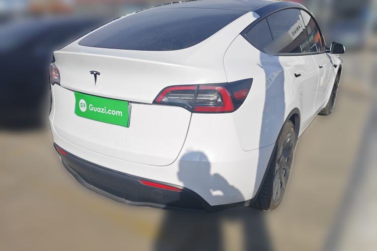 Used Tesla Model Y 2022 Rear-Wheel-Drive Version
