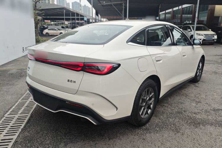 Used BYD Seal 06 New Energy 2026 DM-i Ultra-Enjoyment 128KM Luxury Edition Rear Right 45 Deg
