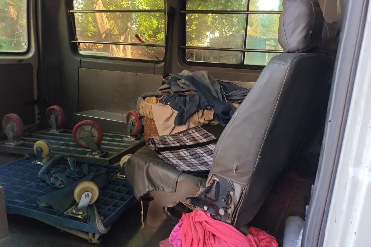 Used Iveco Power Daily 2017 2.5T Classic A32 Mid-Roof 6-7 Seater Bus 47Z5
