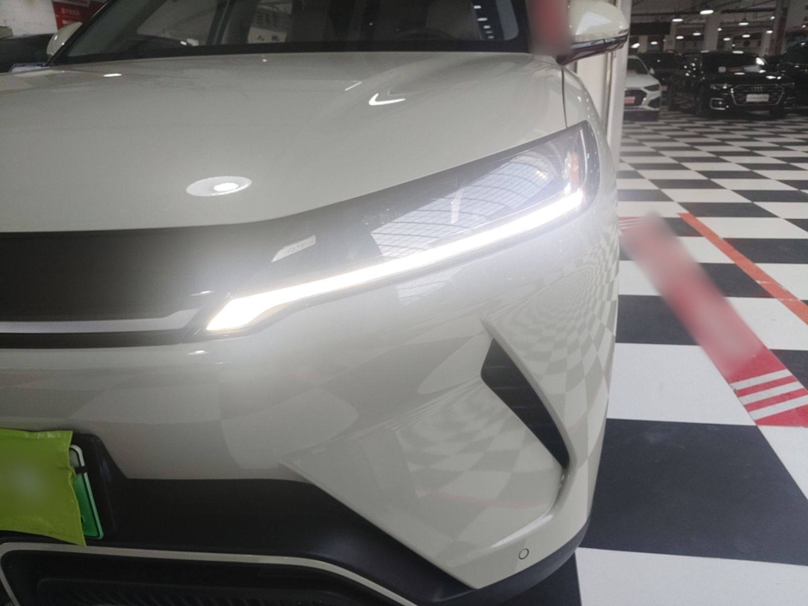 BYD Yuan UP 2025 Intelligent Driving Version 401 KM Dynamic Edition — снимка 8