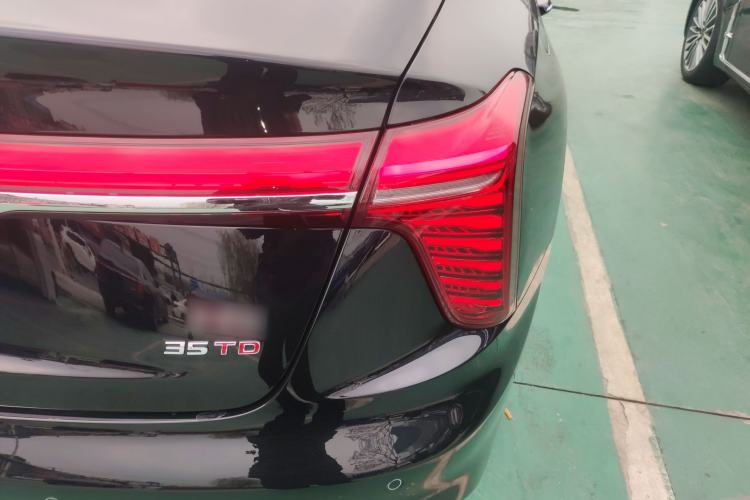 Used Hongqi H5 2025 1.5T DCT Qiyun 500 000th Unit Commemorative Edition
