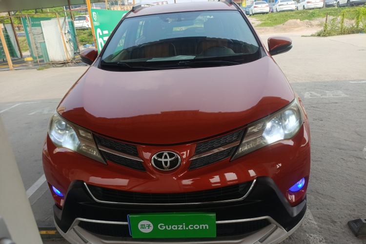 Used Toyota RAV4 2013 2.0L CVT Two-Wheel Drive Urban Edition
