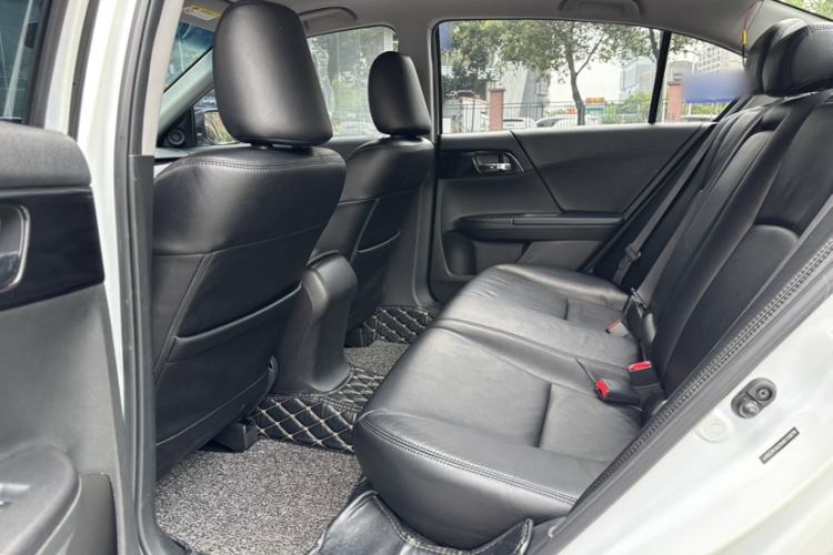 Used Honda Accord 2016 2.0L Comfort Edition
