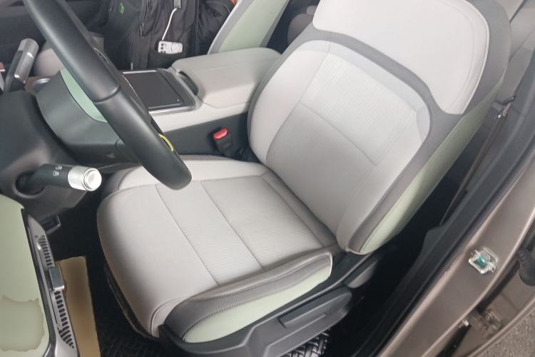 Used AION Y 2023 Younger
