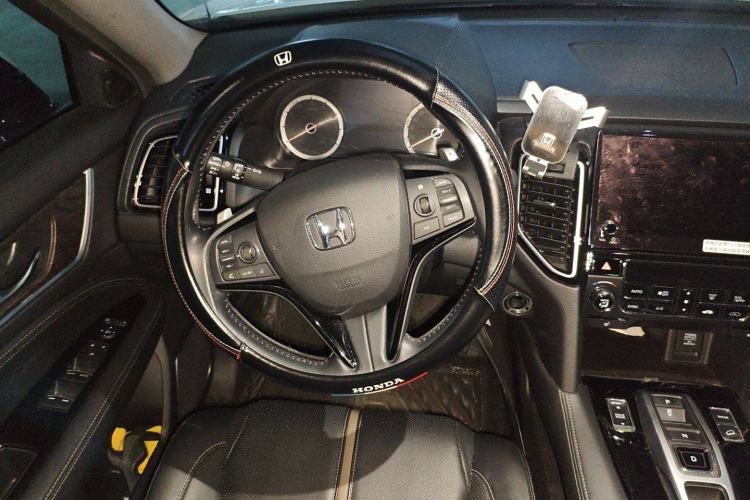 Used Honda UR-V 2020 370TURBO Two-Wheel Drive Luxury Edition
