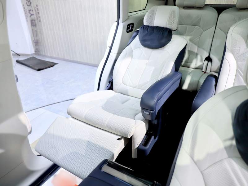 Used Zeekr 9X 2025 Ultra Edition 70kWh — 39