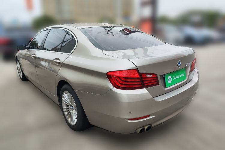 Used BMW 5 Series 2014 525Li Leading Model
