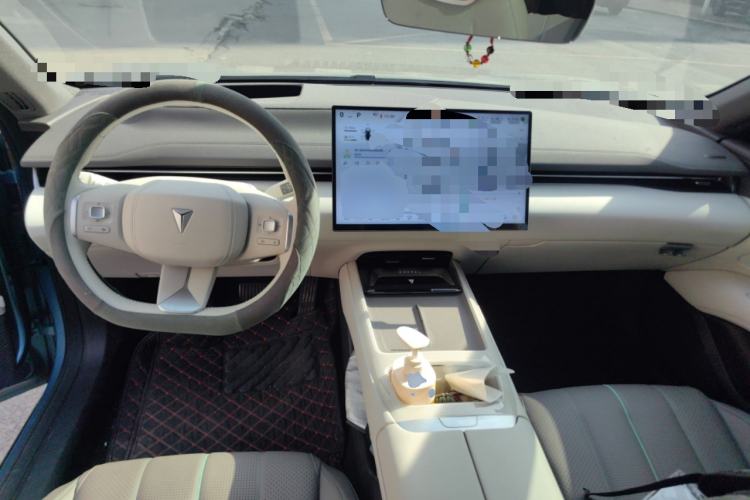 Used Deepal L07 2024 230Max Range-Extended Version Center Console