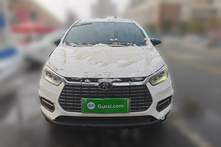 Used BYD Yuan New Energy 2019 EV535 Smart Connect Trendsetting Model Front