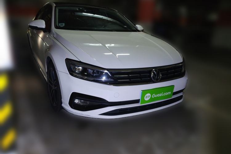 Used Volkswagen Lamando 2019 280TSI DSG Comfort Edition China VI standard Front Right 45 Deg