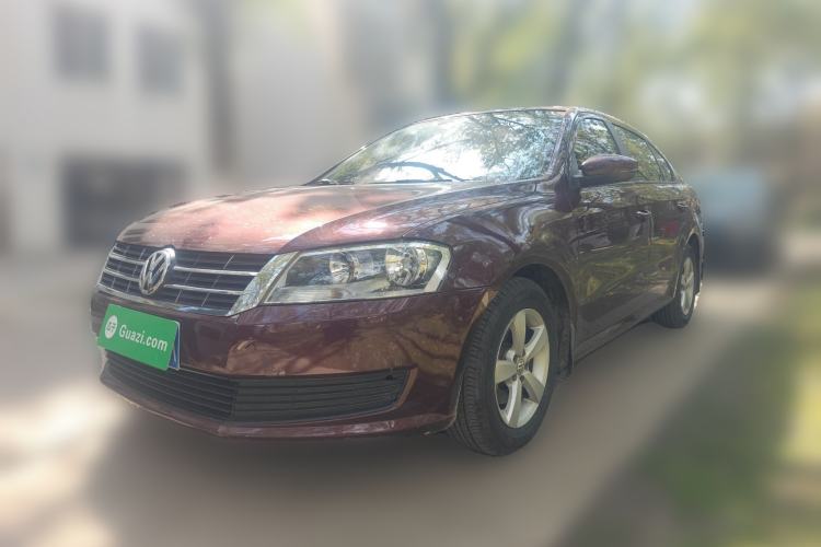 Used Volkswagen Lavida 2013 1.6L Manual Fashion Edition