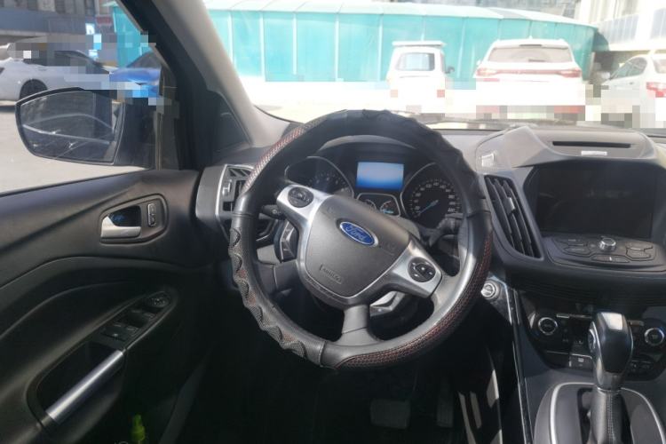 Used Ford Kuga 2013 2.0L GTDi Four-Wheel-Drive Sport Model
