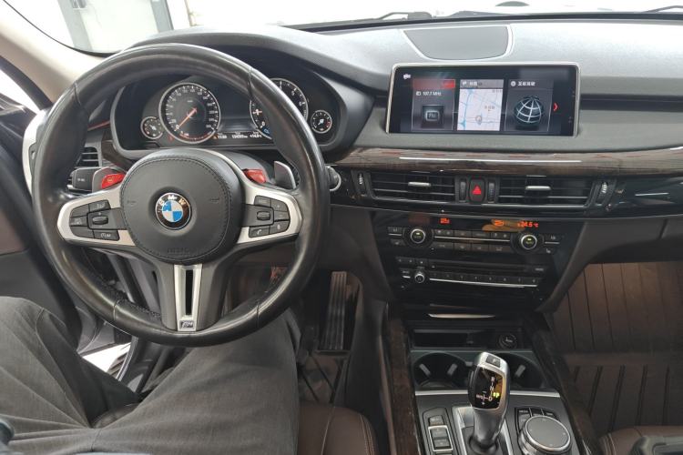 Used BMW X5 2018 xDrive35i Elegant Edition Center Console