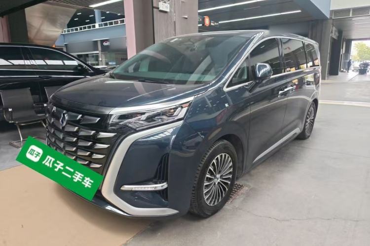 Used Denza D9 2022 DM-i 970 Four-Wheel Drive Flagship Model