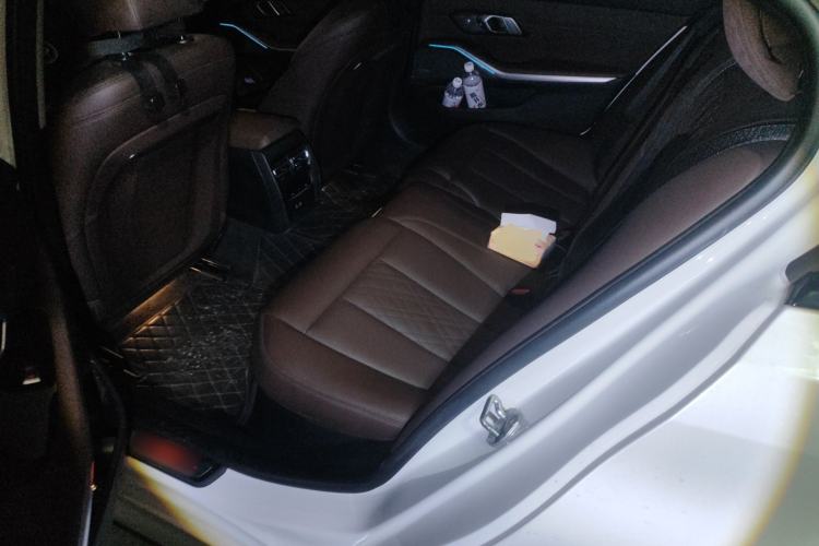 Used BMW i3 2023 eDrive 40 L Midnight Sports Package Left Rear Seat