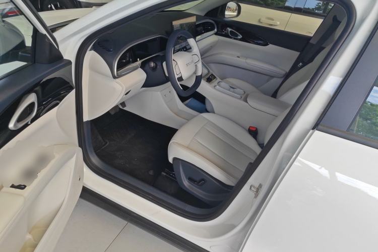 Used Geely Galaxy Geome 2025 UP 410km Exploration Edition