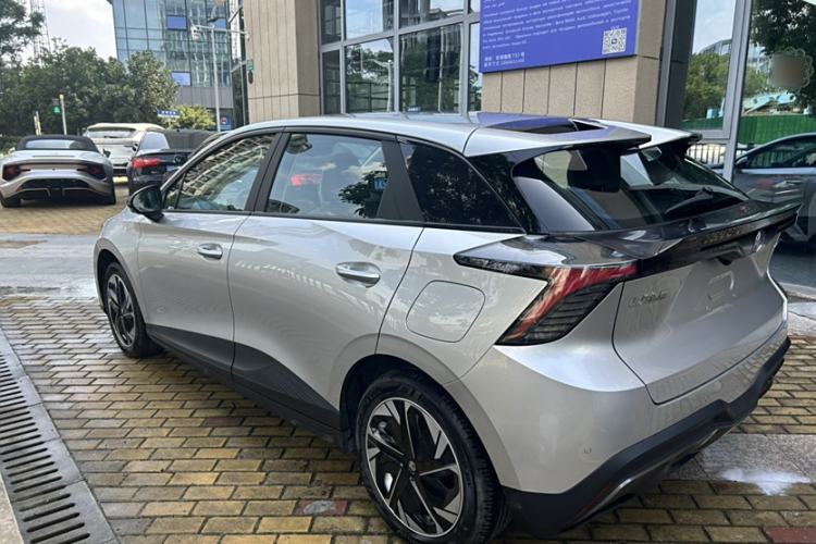 Used MG 4 EV 2023 415 km Range Sea-Champion Executive Edition