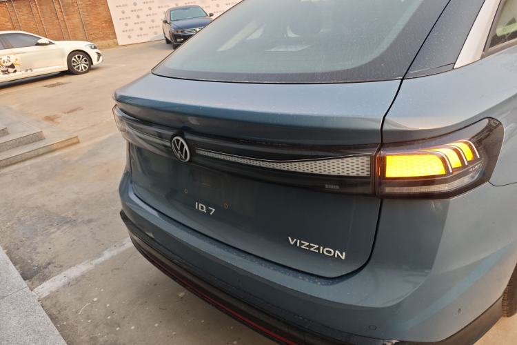 Used Volkswagen ID.7 VIZZION 2024 PRO Model Rear