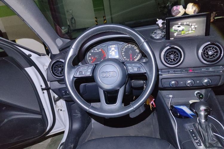 Used Audi A3 2018 30th Anniversary Edition Sportback 35 TFSI Fashion Model
