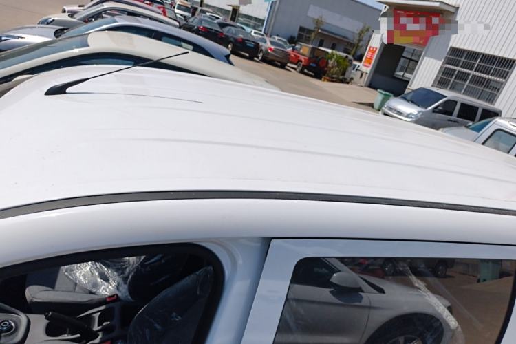 Used Wuling Hongguang New Energy 2024 All-Electric Model 300KM Standard Version Roof