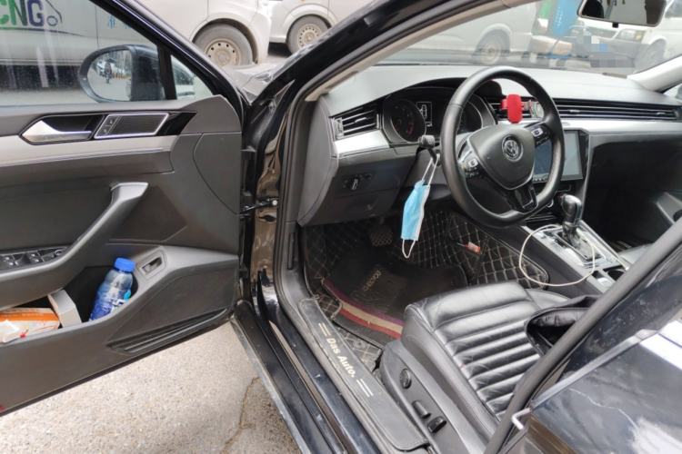 Used Volkswagen Magotan 2017 330TSI DSG Leading Model Driver Seat