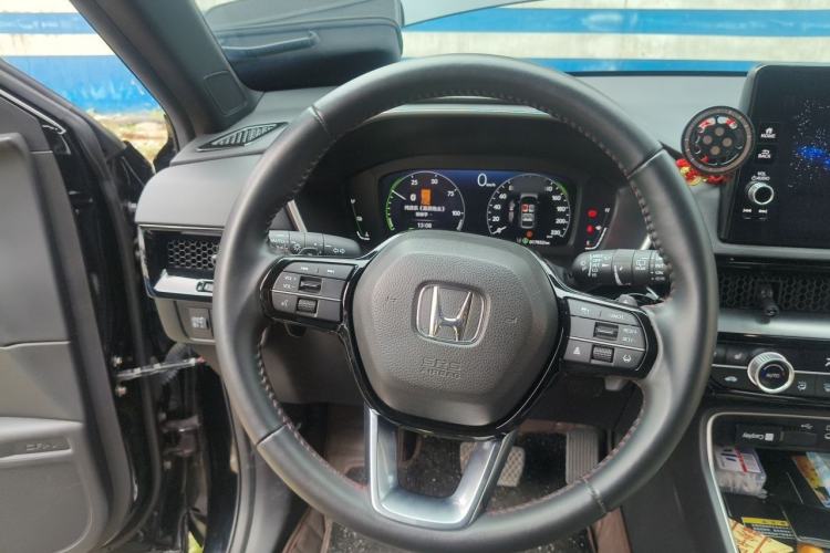Used Honda CR-V 2023 2.0L eHEV Two-Wheel Drive Smart Brilliance Edition