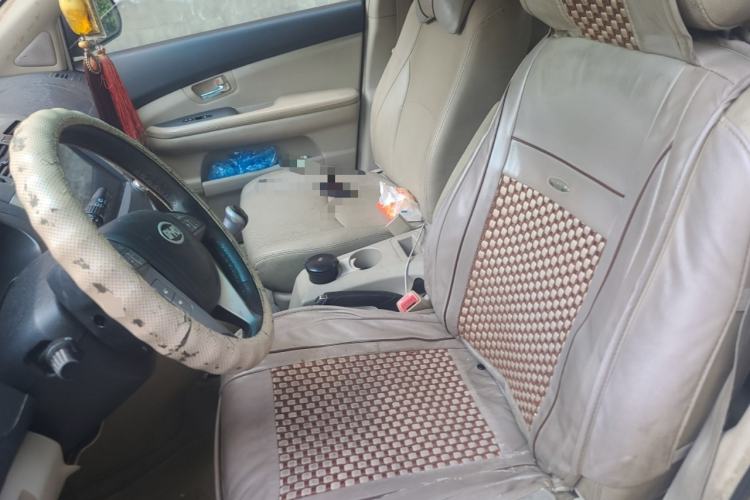 Used BYD S6 2013 Jingyue Edition 2.0L Manual Luxury Model 5 Seats
