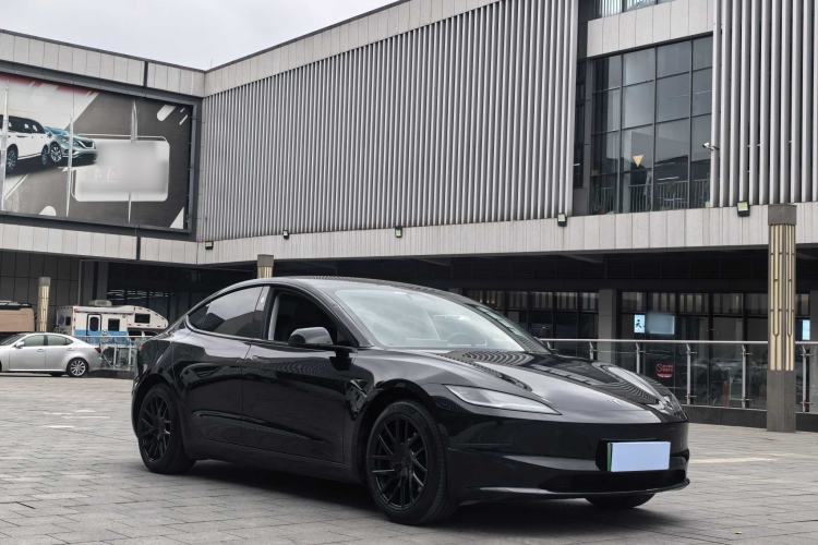 Used Tesla Model 3 2023 Rear-Wheel-Drive Version