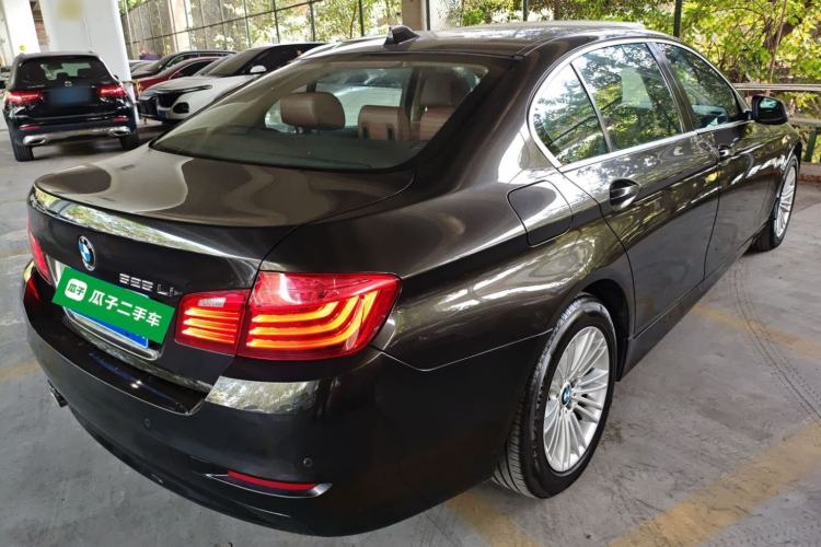 Used BMW 5 Series 2014 525Li Leading Model
