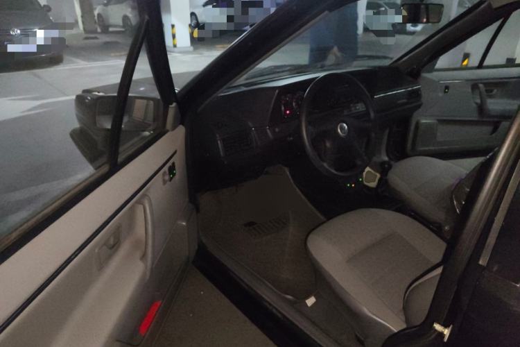 Used Volkswagen Santana Classic 2007 1.8L Jingchang Model