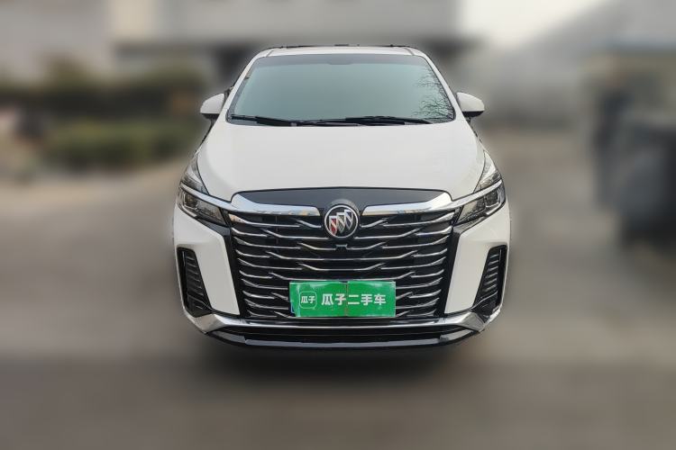 Used Buick GL8 2023 Facelifted Land Cruiser Executive Luxury Version